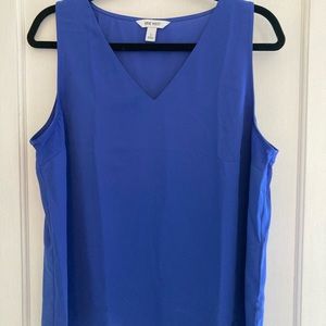 Cornflower blue sleeveless shell top